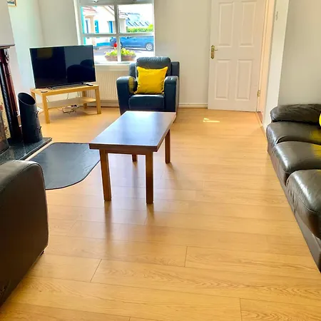 22 Marine View Holiday home *